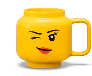 LEGO® Керамична чаша (голяма) 500 мл, намигащо момиче