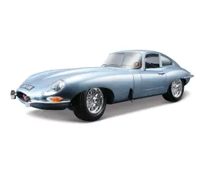 Bburago Plus - модел на кола 1:18 - Jaguar'E'Coupe (1961)