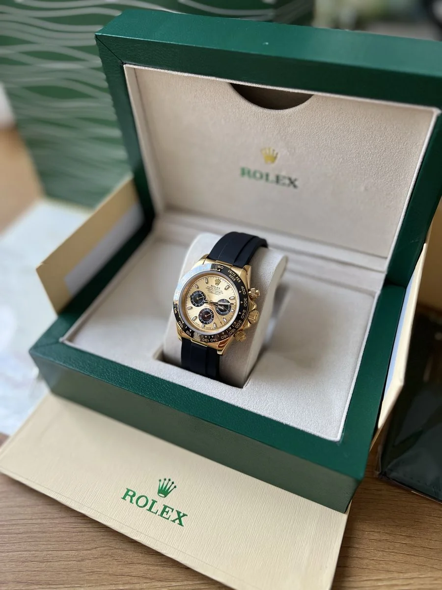 Rolex Daytona Cosmograph Gold And Black 40 mm Rubber — снимка 4