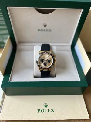 Rolex Daytona Cosmograph Gold And Black 40 mm Rubber