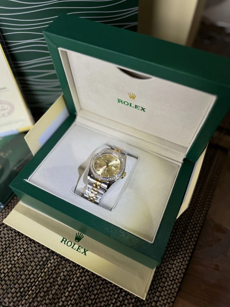 Rolex Datejust Gold And Diamonds 40 mm - ДАМСКИ МОДЕЛ — снимка 3