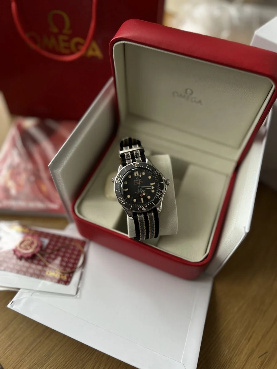 Omega Seamaster Diver 300M “James Bond 007” 42 mm — снимка 2