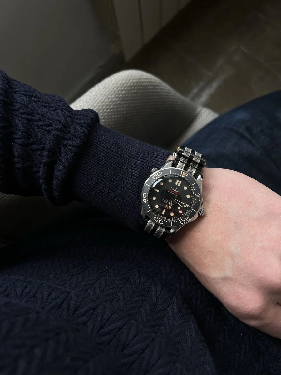 Omega Seamaster Diver 300M “James Bond 007” 42 mm — снимка 5