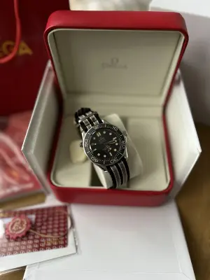Omega Seamaster Diver 300M “James Bond 007” 42 mm