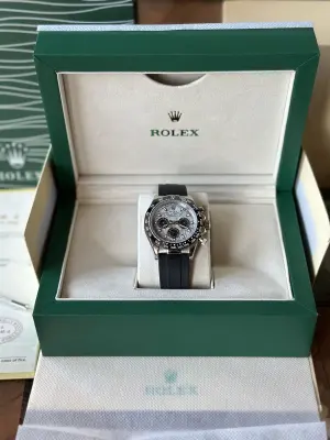 Rolex Daytona Cosmograph “Meteorite” 40 mm Rubber Strap