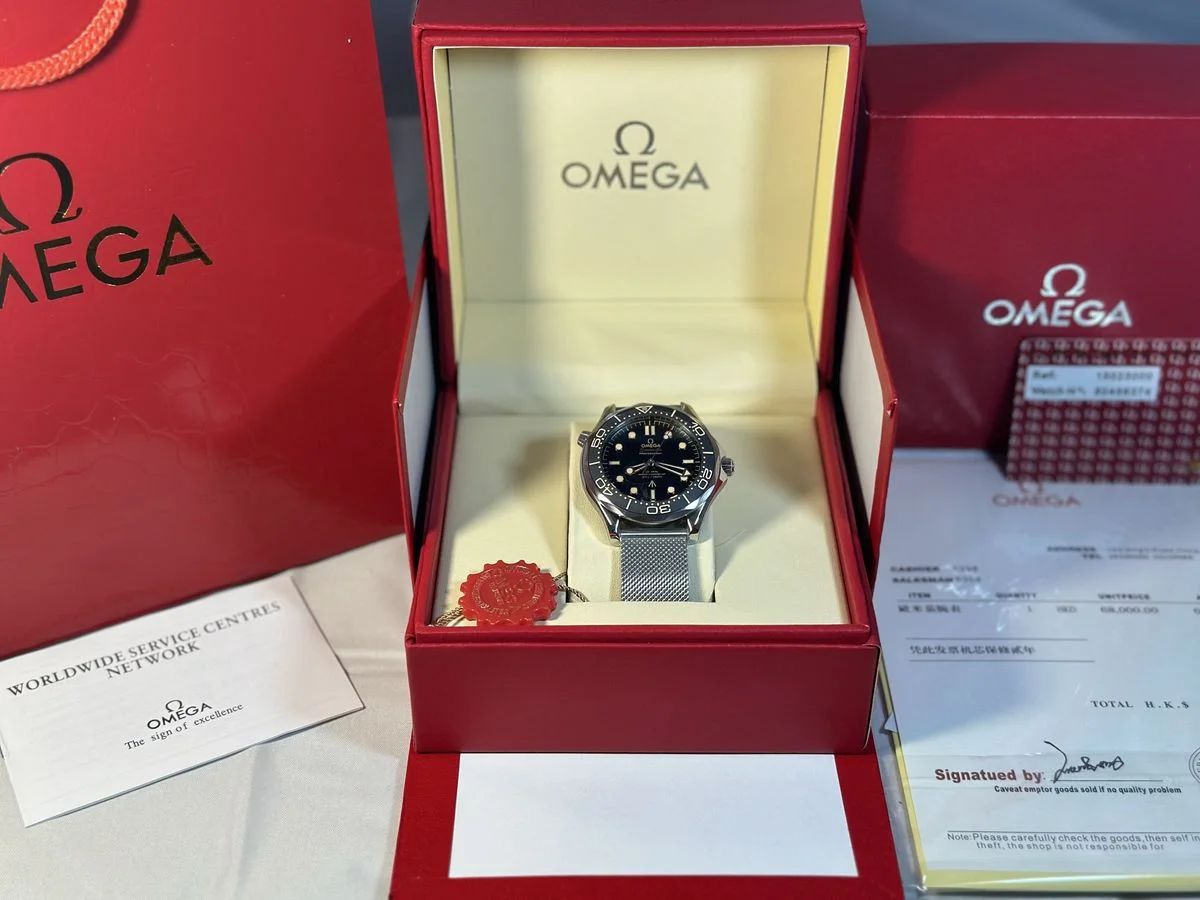 Omega Seamaster Diver 300m “James Bond 007” 42 mm — снимка 2