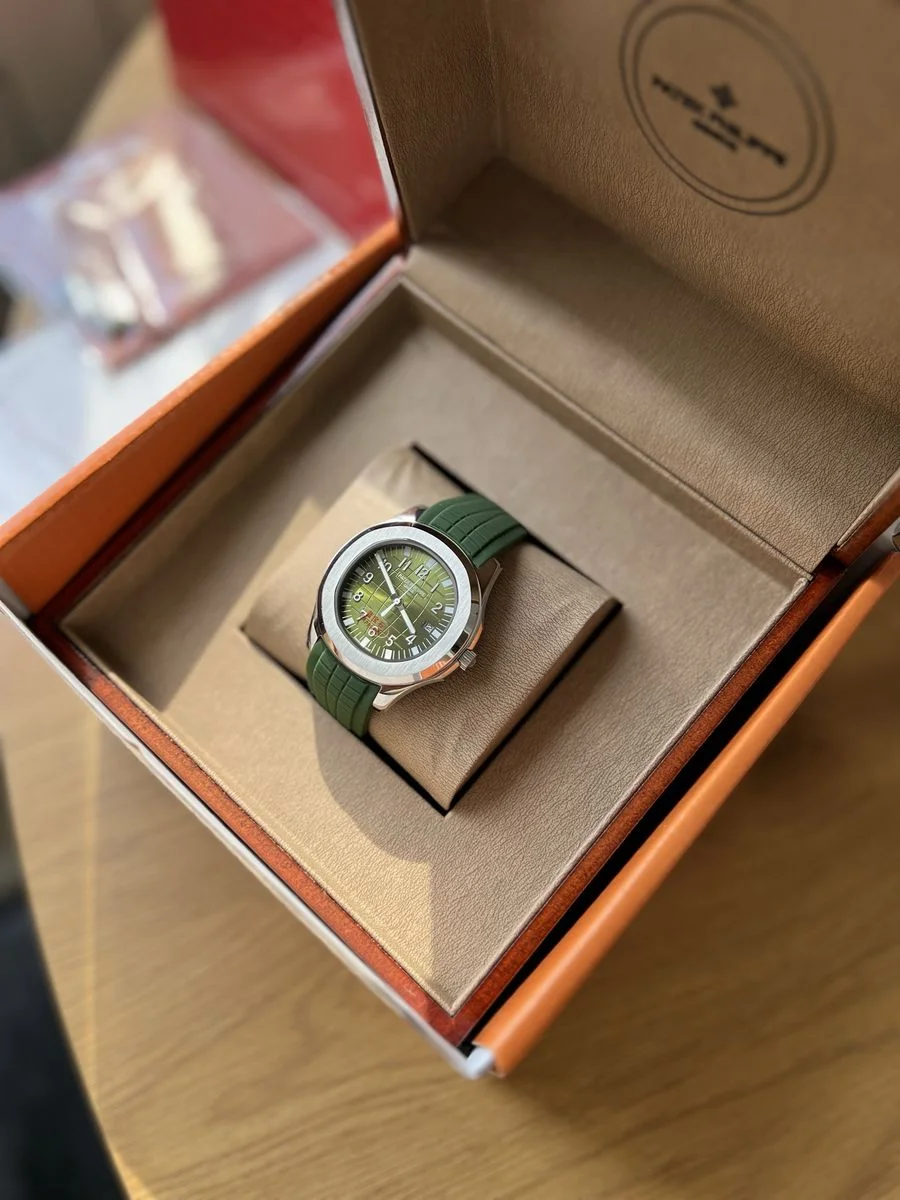 Patek Philippe Aquanaut Green 40 mm — снимка 4