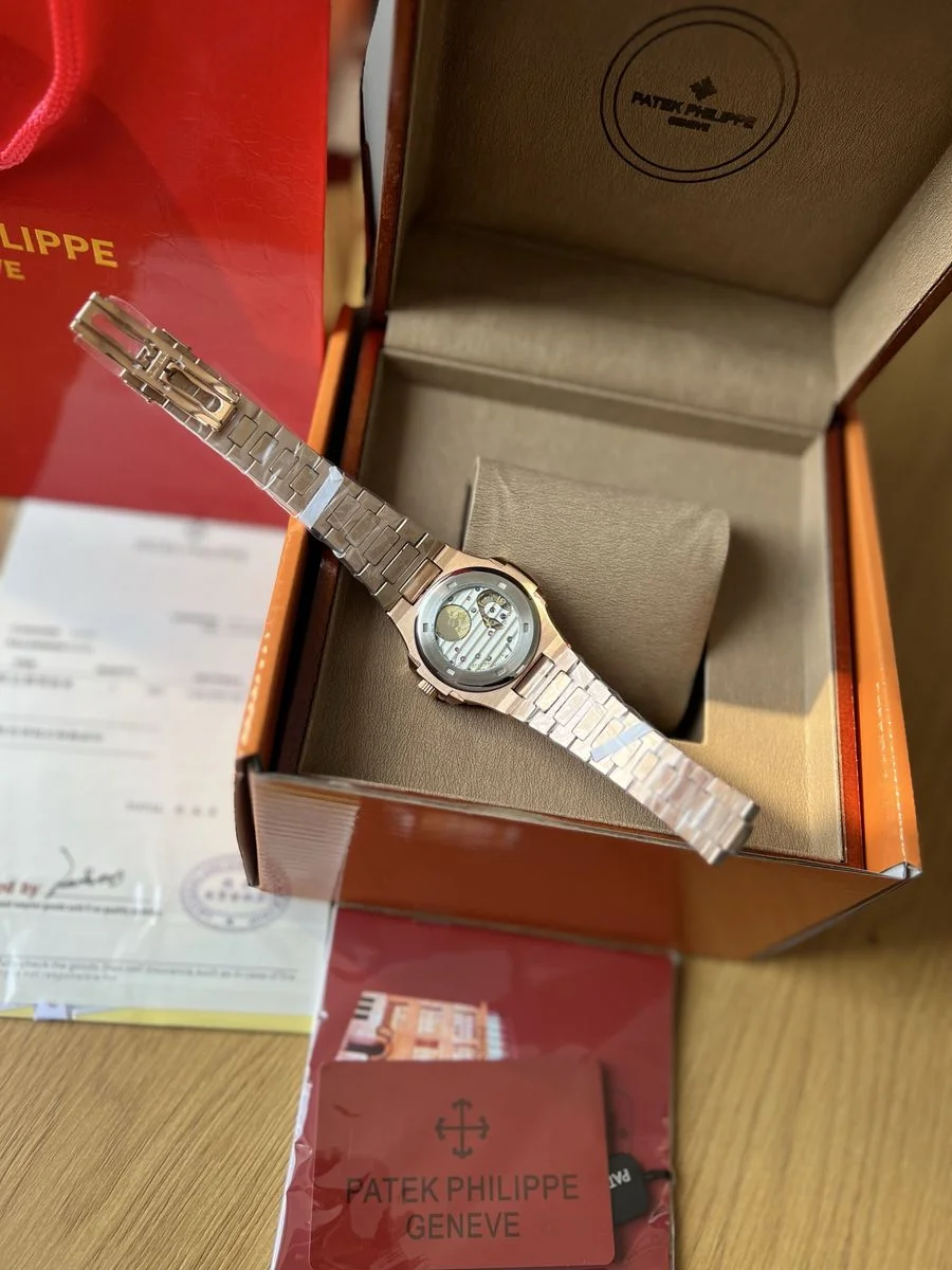 Patek Philippe Nautilius Rose Gold 40 mm — снимка 5