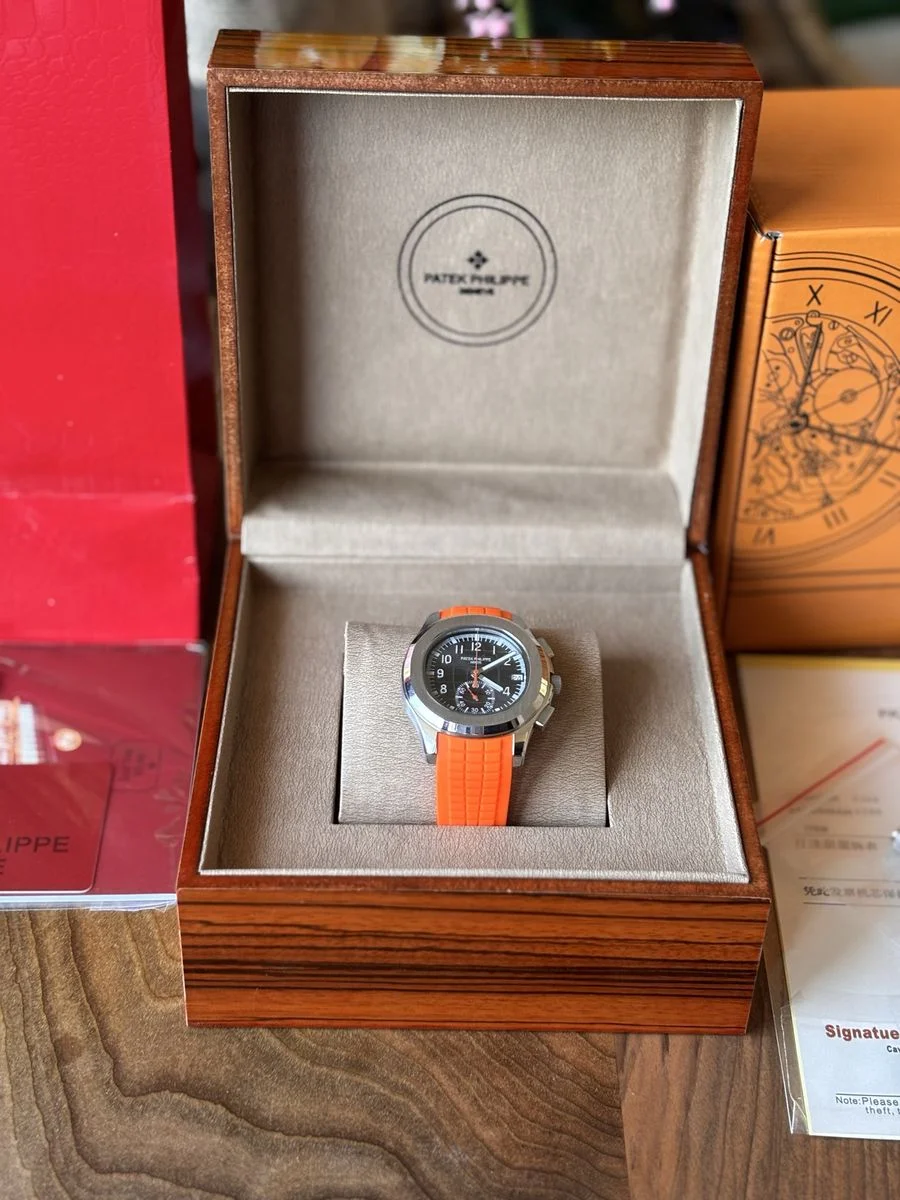 Patek Philippe Aquanaut Orange 40 mm — снимка 2