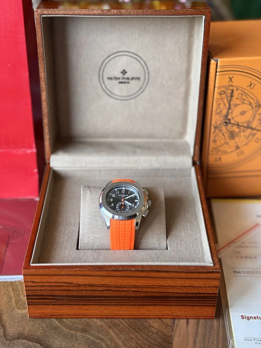 Patek Philippe Aquanaut Orange 40 mm — снимка 3