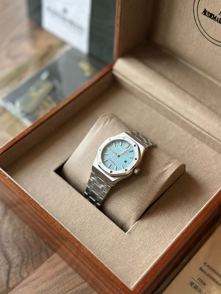 Audemars Piguet Royal Oak 33mm Quartz - ДАМСКИ МОДЕЛ — снимка 3
