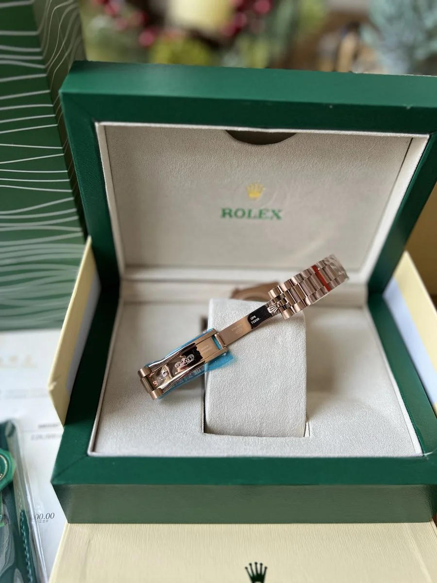 Rolex Day-Date Motif 40 mm — снимка 4