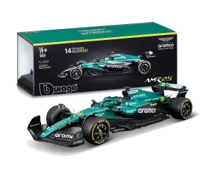 Bburago - модел на кола 1:24 - F1 Aston Martin AMR25 с каска
