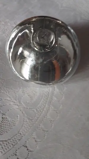 Продавам медицинска лампа