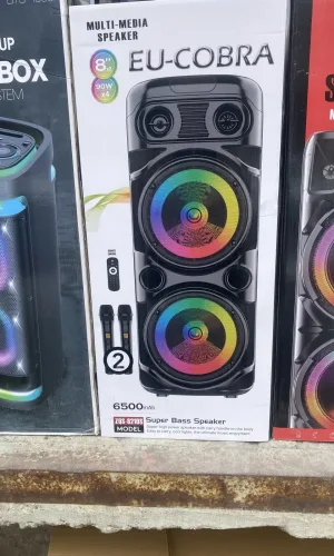 Двойна караоке колона KOBRA ZQS-8210S с Bluetooth 2х8“,2 микрофона и светлини