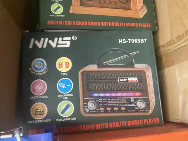 3 Лентово AM/FM/SM ретро радио с BT, USB, TF- NNS 7068 — снимка 4