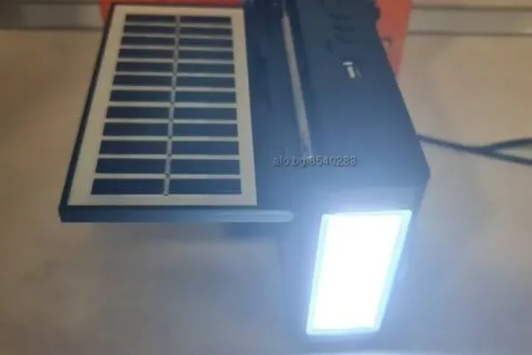 Соларно Радио с фенер,Bluetooth,USB,SD+LED Фенер JR-097 BTS — снимка 3