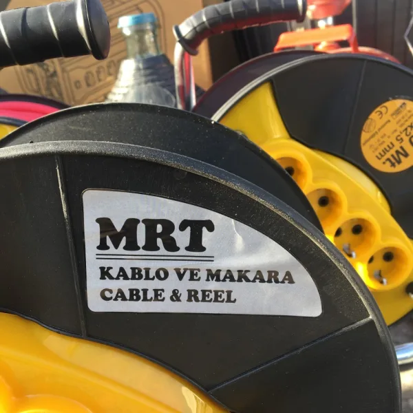 Удължител -макара DIKKAT MRT, 30 м, 3х2,5 мм, 4 гнезда, дръжка — снимка 2