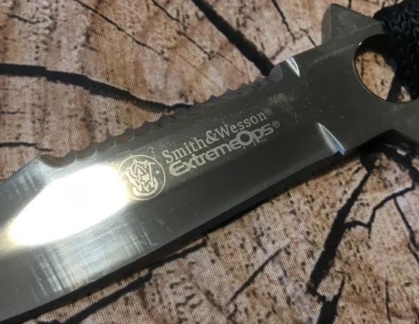 Нож с фиксирано острие Smith & Wesson модел H01-100х218 — снимка 2