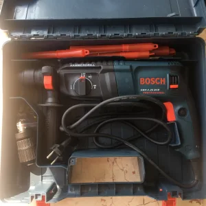Мощен перфоратор BOSCH GBH 2-28 Professional, 880W, SDS-plus, 3.2J