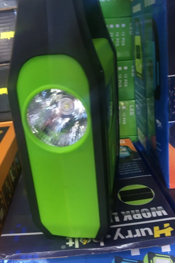 Соларeн LED фенер/прожектор с вграден акумулатор 3 — снимка 4