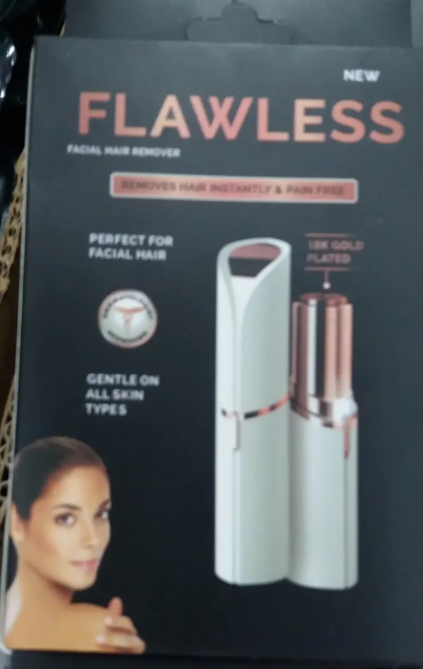 Дискретен епилатор за безупречно гладка кожа Flawless Brows — снимка 2