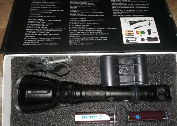Фенер за лов BL-Q2888-T6 CREE + два акумулатора — снимка 5