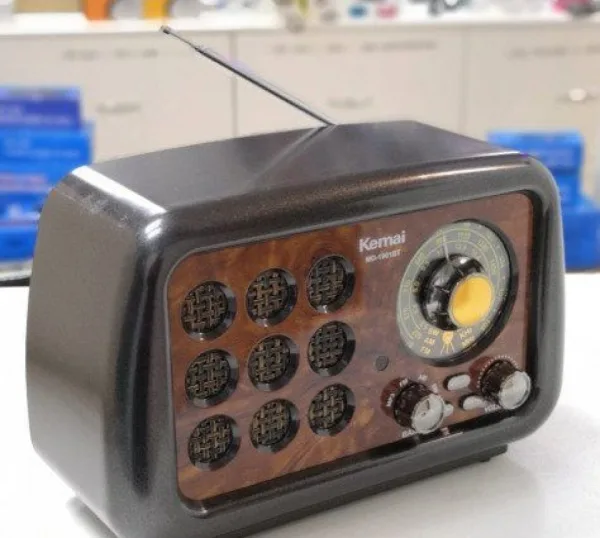 Ретро радио Kemai MD-1901BT Bluetooth MP3 USB акумулатор — снимка 6