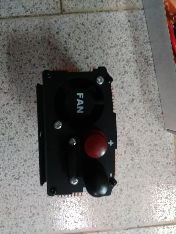 UKC инвертор за автомобил, 12V-220V, 500W — снимка 2