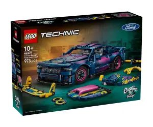 LEGO® Technic 42236 - Кола с персонализиран гараж Ford Mustang GT
